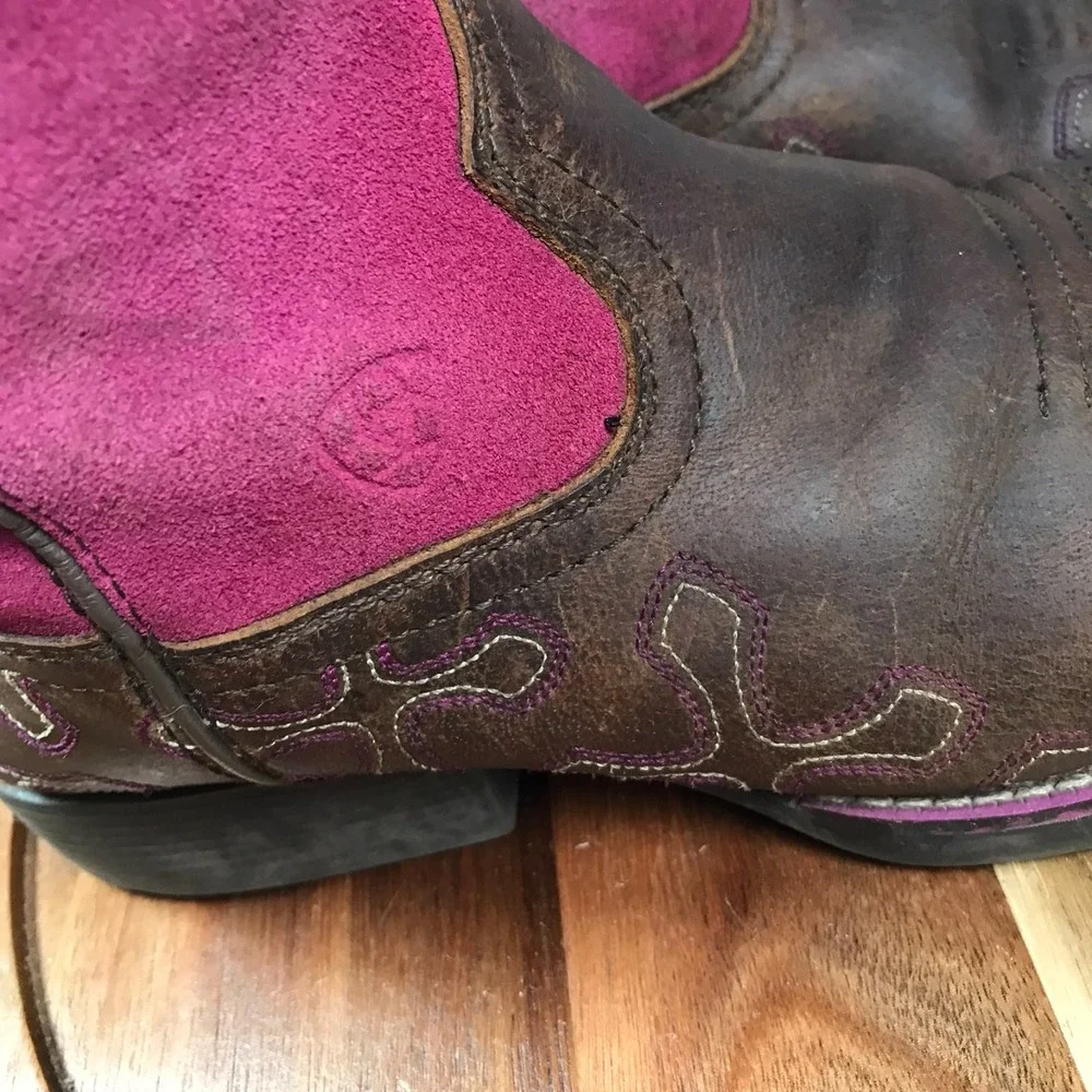 Ariat Crossroads Boots Girls 5.5 Womens 7 Fuschia Suede Cross Embellish Cowgirl
